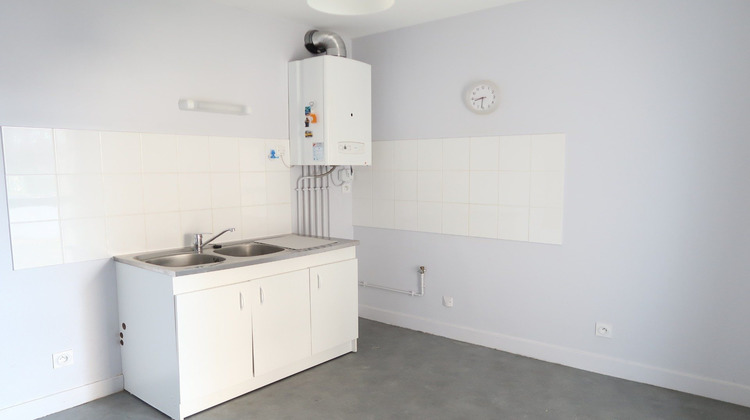 Ma-Cabane - Location Appartement CLERMONT FERRAND, 81 m²