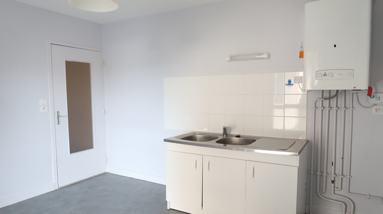 Ma-Cabane - Location Appartement CLERMONT FERRAND, 81 m²