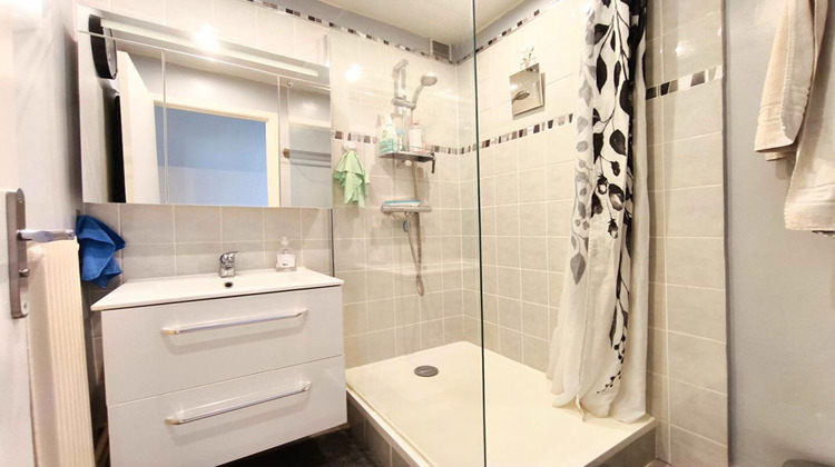 Ma-Cabane - Location Appartement CLERMONT FERRAND, 60 m²