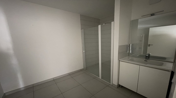 Ma-Cabane - Location Appartement CLERMONT-FERRAND, 54 m²