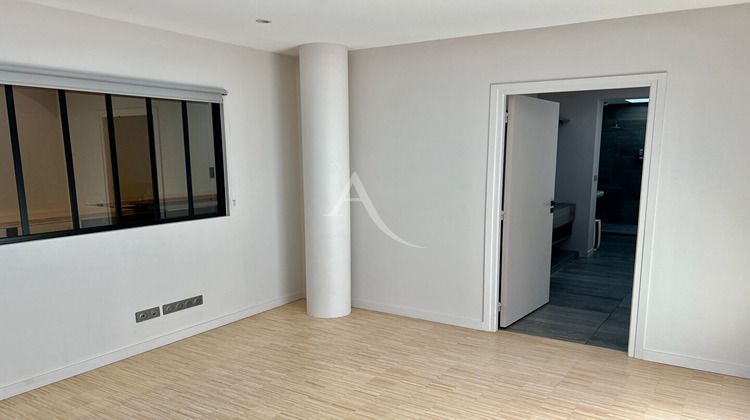 Ma-Cabane - Location Appartement CLERMONT-FERRAND, 190 m²