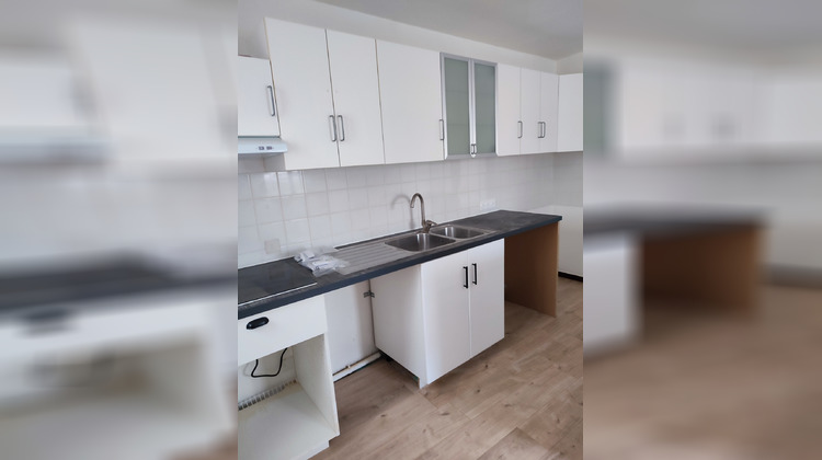 Ma-Cabane - Location Appartement Clermont-l'Hérault, 58 m²