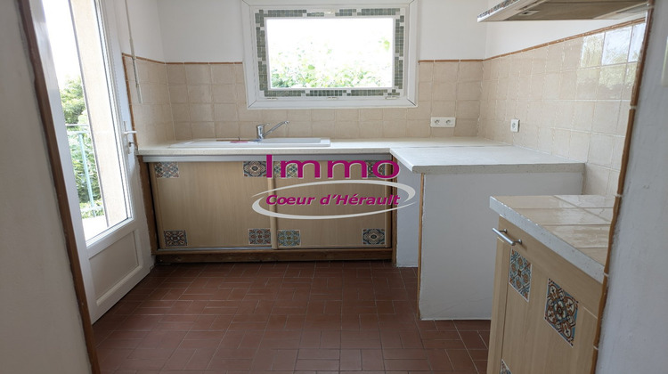 Ma-Cabane - Location Appartement CLERMONT L'HERAULT, 74 m²