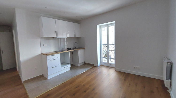 Ma-Cabane - Location Appartement Clichy, 32 m²