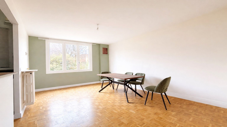 Ma-Cabane - Location Appartement Clichy, 45 m²