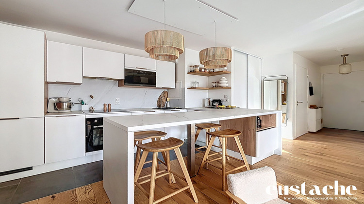 Ma-Cabane - Location Appartement Clichy, 63 m²