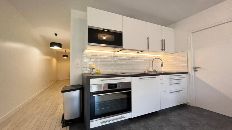 Ma-Cabane - Location Appartement Clichy, 61 m²