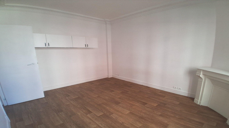 Ma-Cabane - Location Appartement Clichy, 36 m²