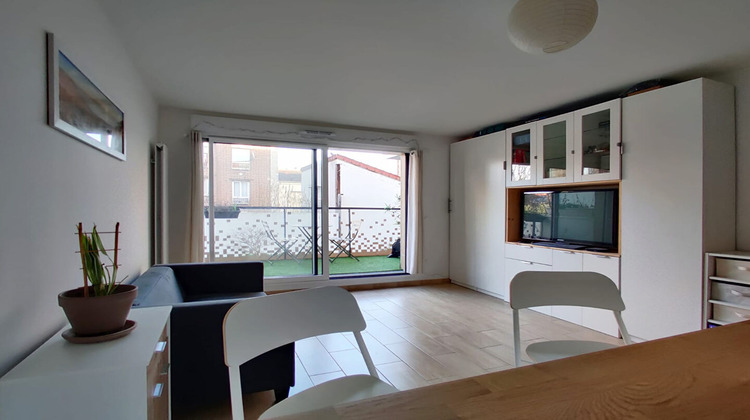 Ma-Cabane - Location Appartement CLICHY, 43 m²