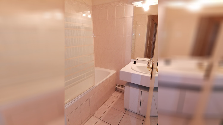 Ma-Cabane - Location Appartement CLICHY, 45 m²