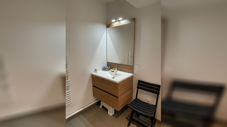 Ma-Cabane - Location Appartement CLICHY, 23 m²