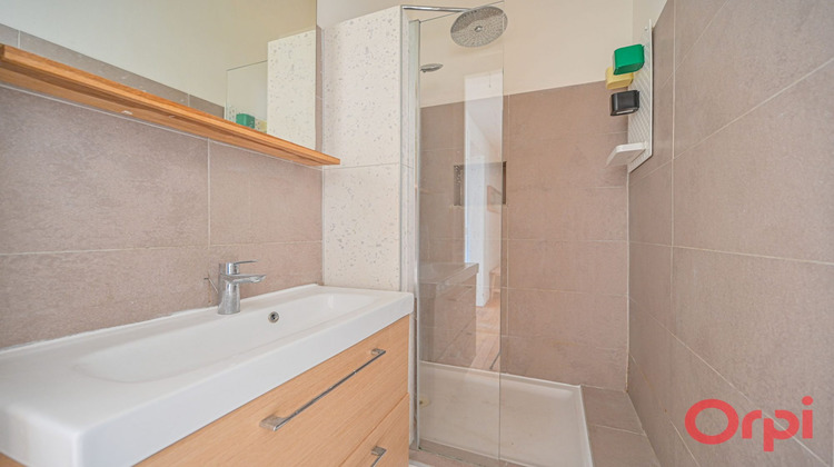 Ma-Cabane - Location Appartement Clichy, 50 m²