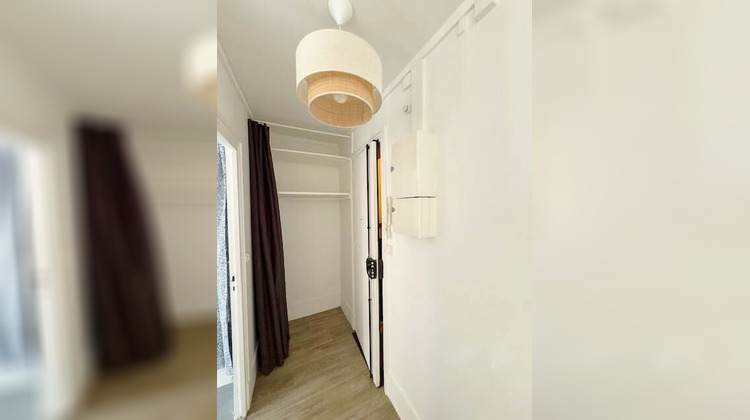 Ma-Cabane - Location Appartement Clichy, 32 m²