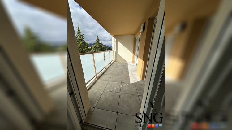 Ma-Cabane - Location Appartement Cluses, 64 m²