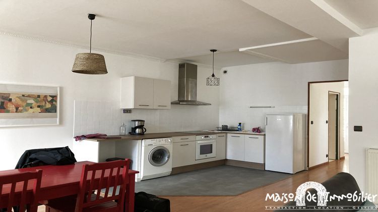 Ma-Cabane - Location Appartement Cognac, 54 m²