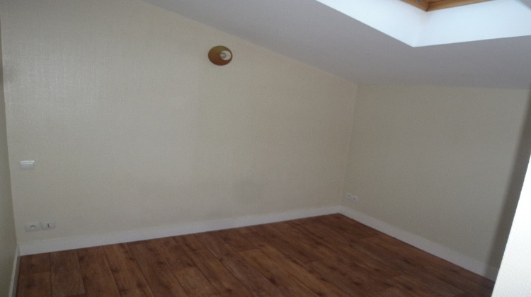 Ma-Cabane - Location Appartement Cognac, 42 m²