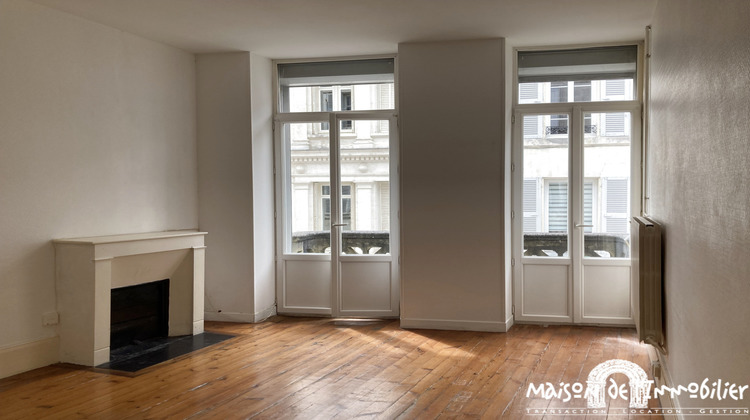 Ma-Cabane - Location Appartement Cognac, 66 m²