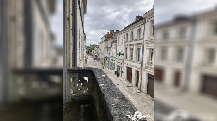 Ma-Cabane - Location Appartement Cognac, 66 m²