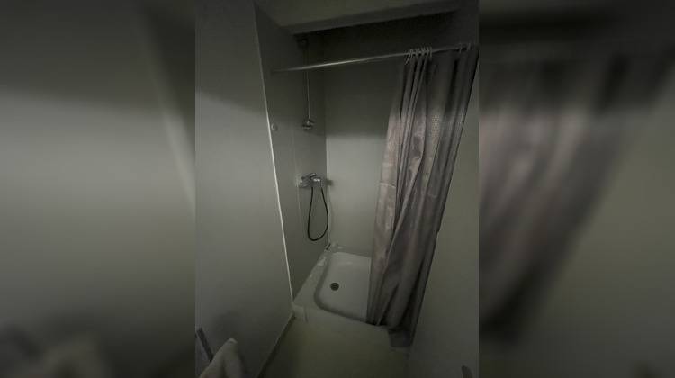 Ma-Cabane - Location Appartement Cognac, 21 m²
