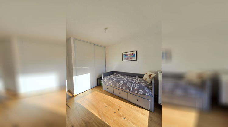 Ma-Cabane - Location Appartement COLLONGES-SOUS-SALEVE, 82 m²