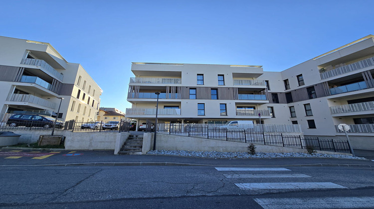 Ma-Cabane - Location Appartement COLLONGES-SOUS-SALEVE, 82 m²