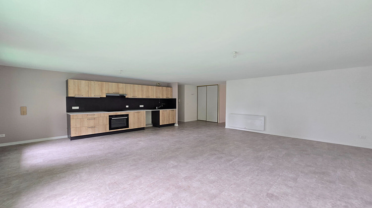 Ma-Cabane - Location Appartement COLLONGES-SOUS-SALEVE, 72 m²