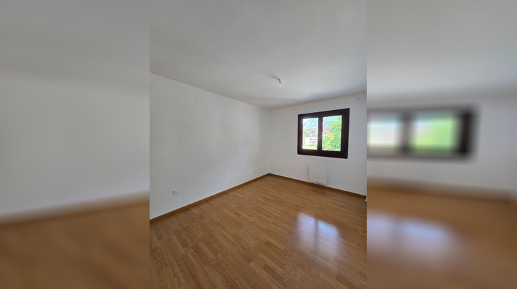 Ma-Cabane - Location Appartement COLLONGES-SOUS-SALEVE, 72 m²