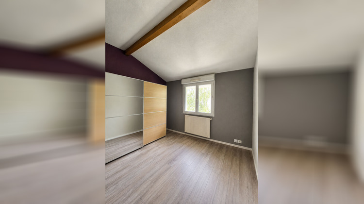 Ma-Cabane - Location Appartement COLLONGES-SOUS-SALEVE, 86 m²