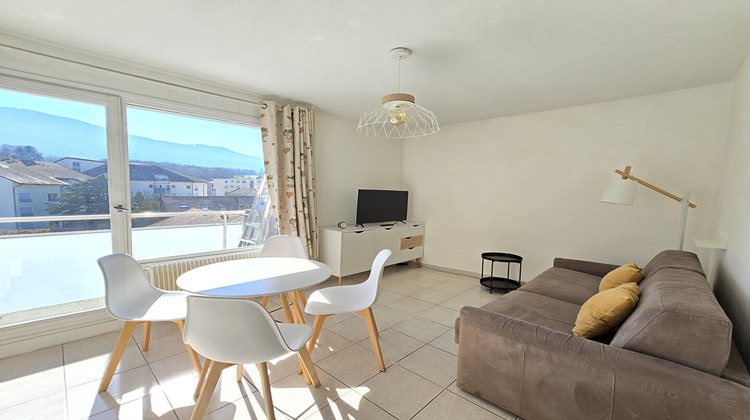 Ma-Cabane - Location Appartement COLLONGES-SOUS-SALEVE, 22 m²