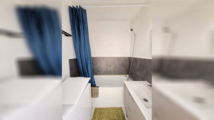 Ma-Cabane - Location Appartement COLLONGES-SOUS-SALEVE, 22 m²