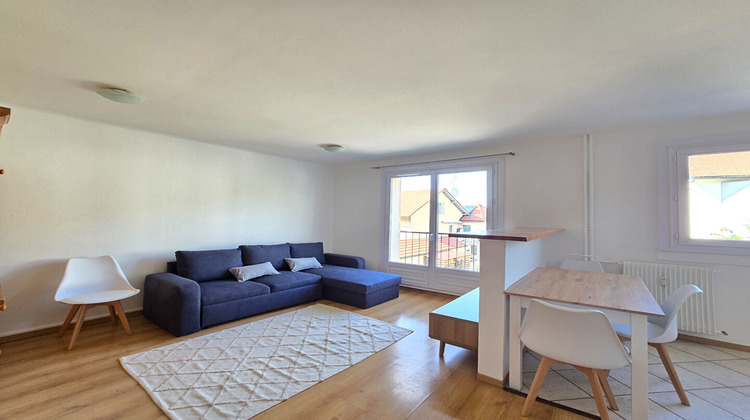 Ma-Cabane - Location Appartement COLLONGES-SOUS-SALEVE, 50 m²