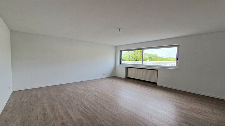 Ma-Cabane - Location Appartement COLLONGES-SOUS-SALEVE, 61 m²