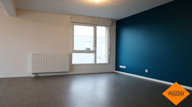 Ma-Cabane - Location Appartement COLOMBELLES, 85 m²