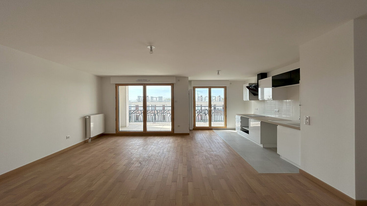 Ma-Cabane - Location Appartement COLOMBES, 67 m²