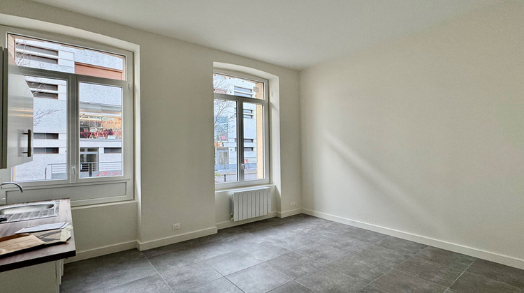 Ma-Cabane - Location Appartement COLOMBES, 18 m²