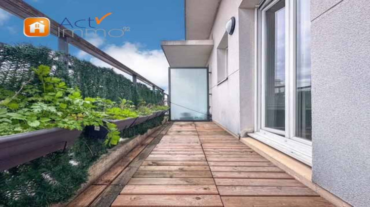 Ma-Cabane - Location Appartement COLOMBES, 60 m²