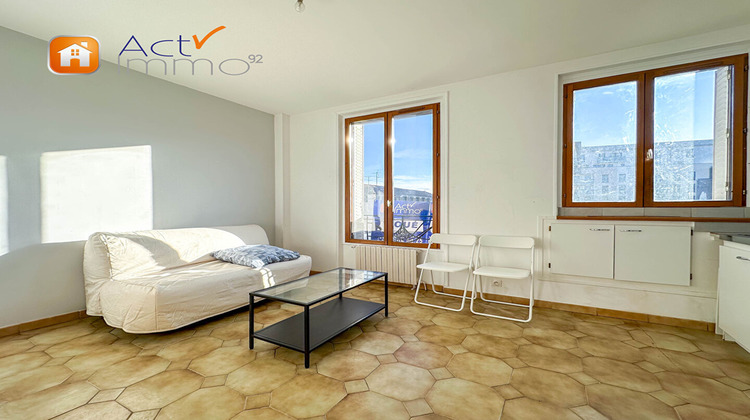 Ma-Cabane - Location Appartement COLOMBES, 14 m²