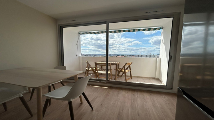 Ma-Cabane - Location Appartement Colombes, 61 m²