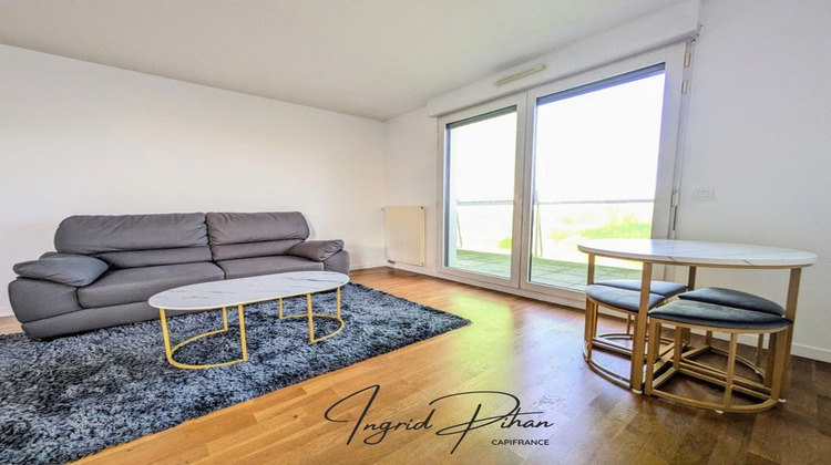 Ma-Cabane - Location Appartement COLOMBES, 83 m²