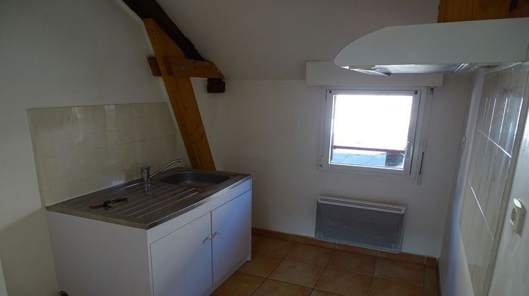 Ma-Cabane - Location Appartement COMBOURG, 35 m²