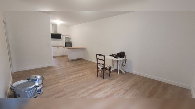 Ma-Cabane - Location Appartement COMBOURG, 70 m²