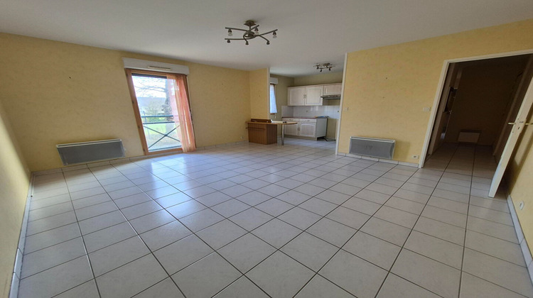 Ma-Cabane - Location Appartement COMBOURG, 59 m²