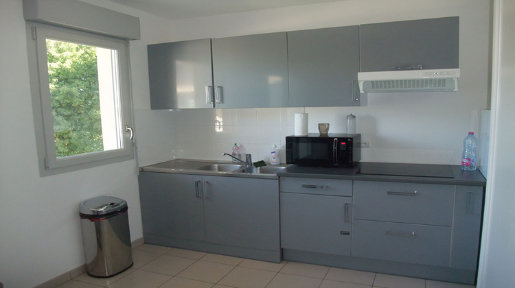 Ma-Cabane - Location Appartement COMBS-LA-VILLE, 48 m²