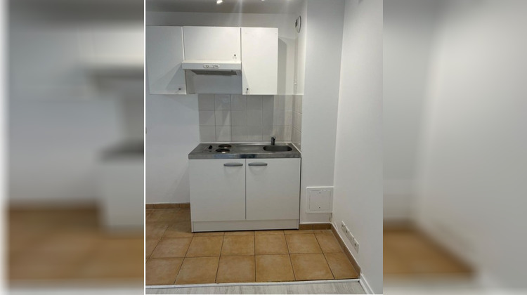 Ma-Cabane - Location Appartement COMBS LA VILLE, 28 m²