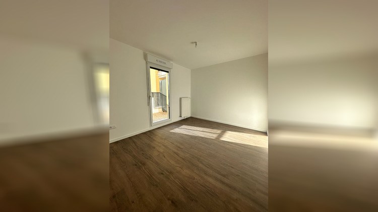 Ma-Cabane - Location Appartement COMBS-LA-VILLE, 41 m²