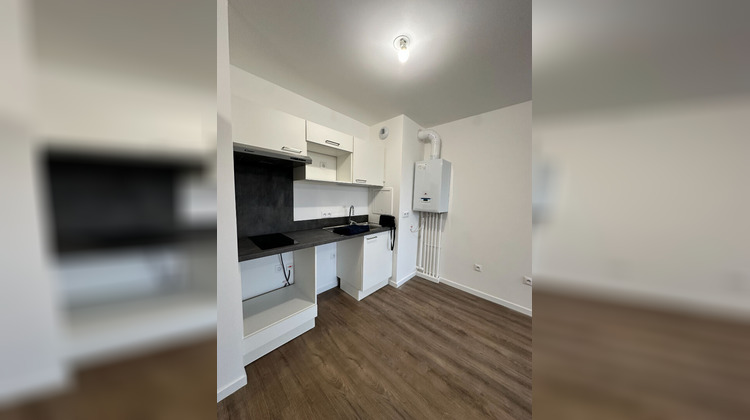 Ma-Cabane - Location Appartement COMBS-LA-VILLE, 41 m²