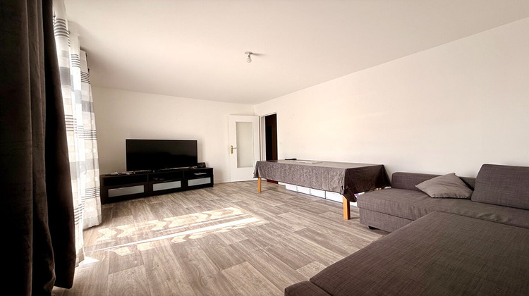 Ma-Cabane - Location Appartement COMBS-LA-VILLE, 58 m²
