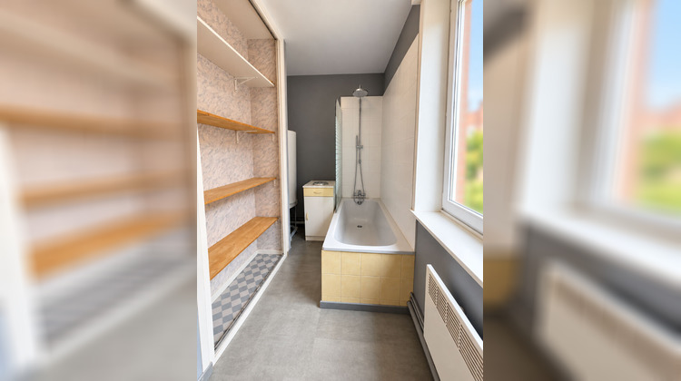 Ma-Cabane - Location Appartement COMINES, 50 m²
