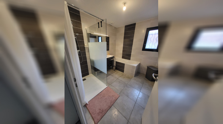 Ma-Cabane - Location Appartement Communay, 130 m²