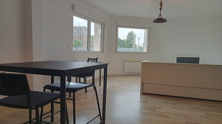 Ma-Cabane - Location Appartement COMPIEGNE, 33 m²